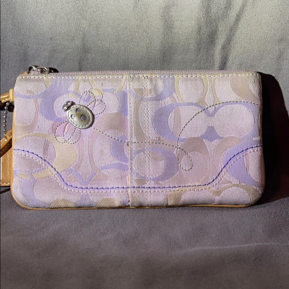 Coach Lilic Optic Bug/bee wristlet